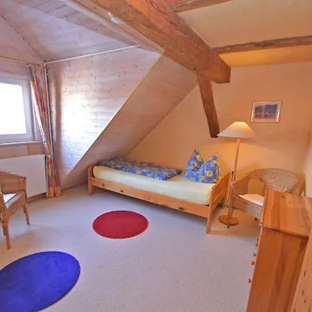 Cozy Intabarz Thuringia Near Forest Cabarz