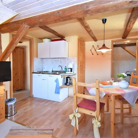 Διαμέρισμα Cozy Intabarz Thuringia Near Forest Cabarz